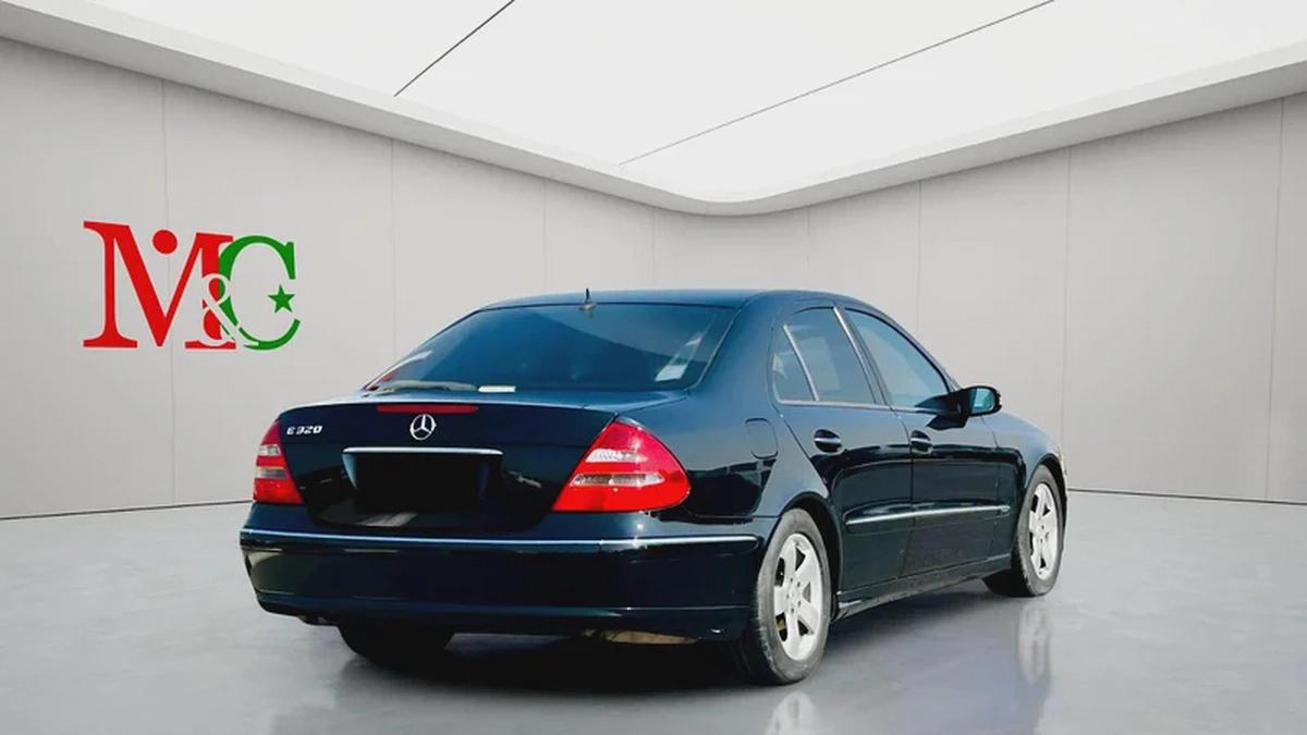 MERCEDES BENZ E320 - 2004 - CLEAN CAR FRESH JAPAN IMPORT-3-3