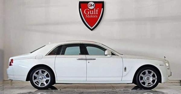 Rolls-Royce Ghost STD 6.6L-12CYL EXCELLENT CONDITION GCC SPECS - AED 260,000