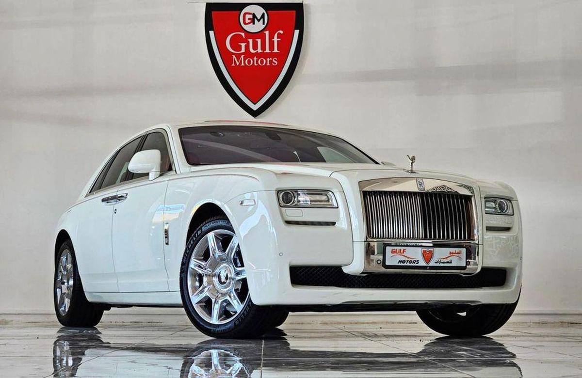 Rolls-Royce Ghost STD 6.6L-12CYL EXCELLENT CONDITION GCC SPECS - AED 260,000-0-0