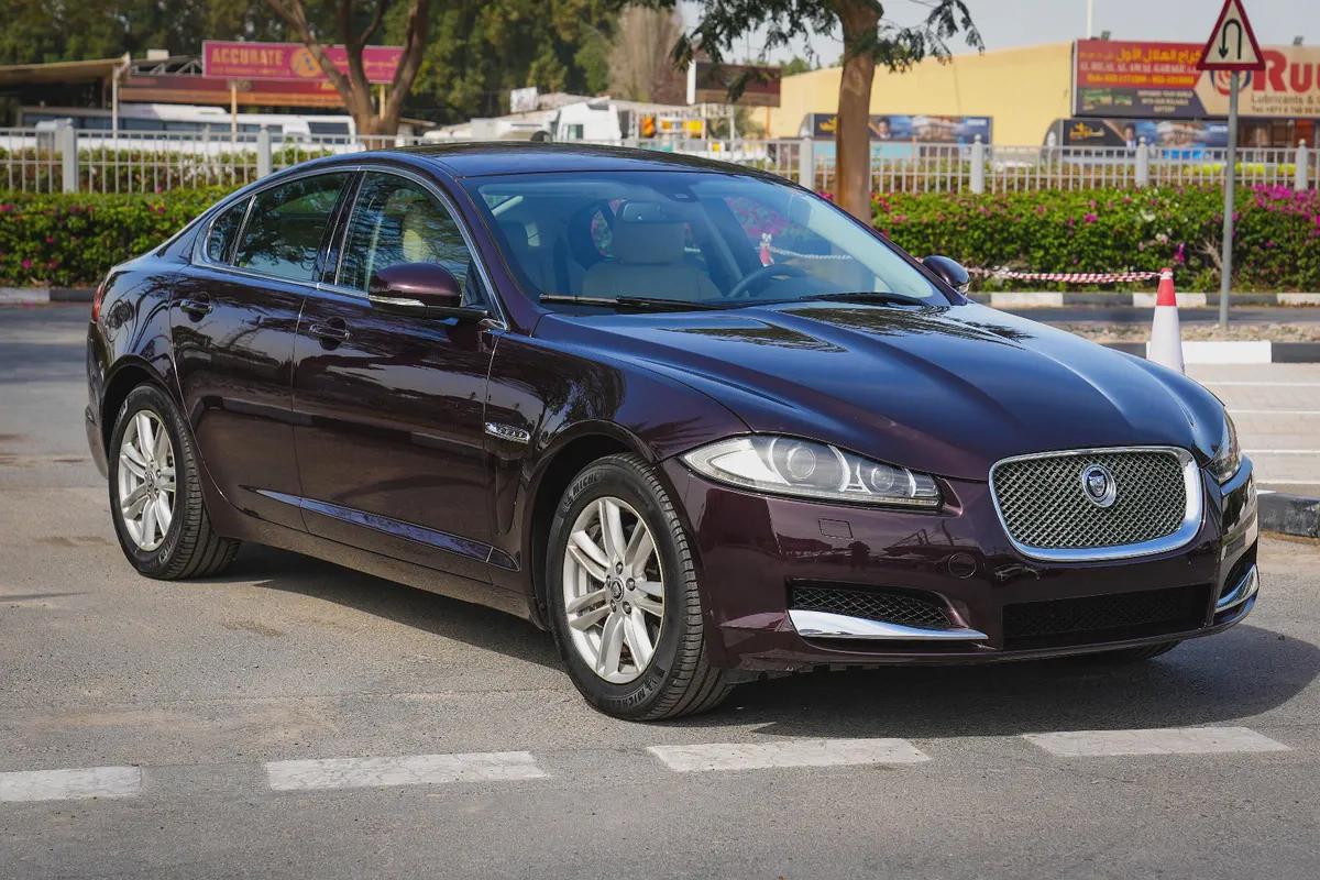 JAGUAR XF LUXURY 2013!! GCC SPECS!! FULL SERVICE HISTORY FROM AL TAYER-0-0