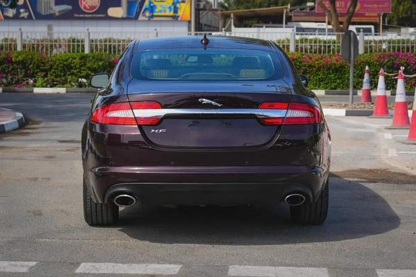 JAGUAR XF LUXURY 2013!! GCC SPECS!! FULL SERVICE HISTORY FROM AL TAYER