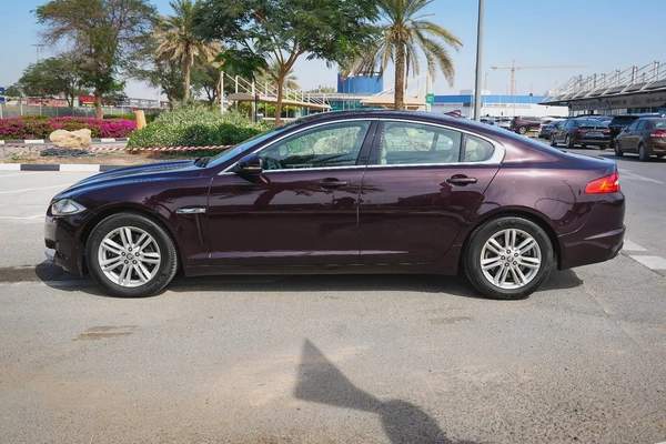 JAGUAR XF LUXURY 2013!! GCC SPECS!! FULL SERVICE HISTORY FROM AL TAYER