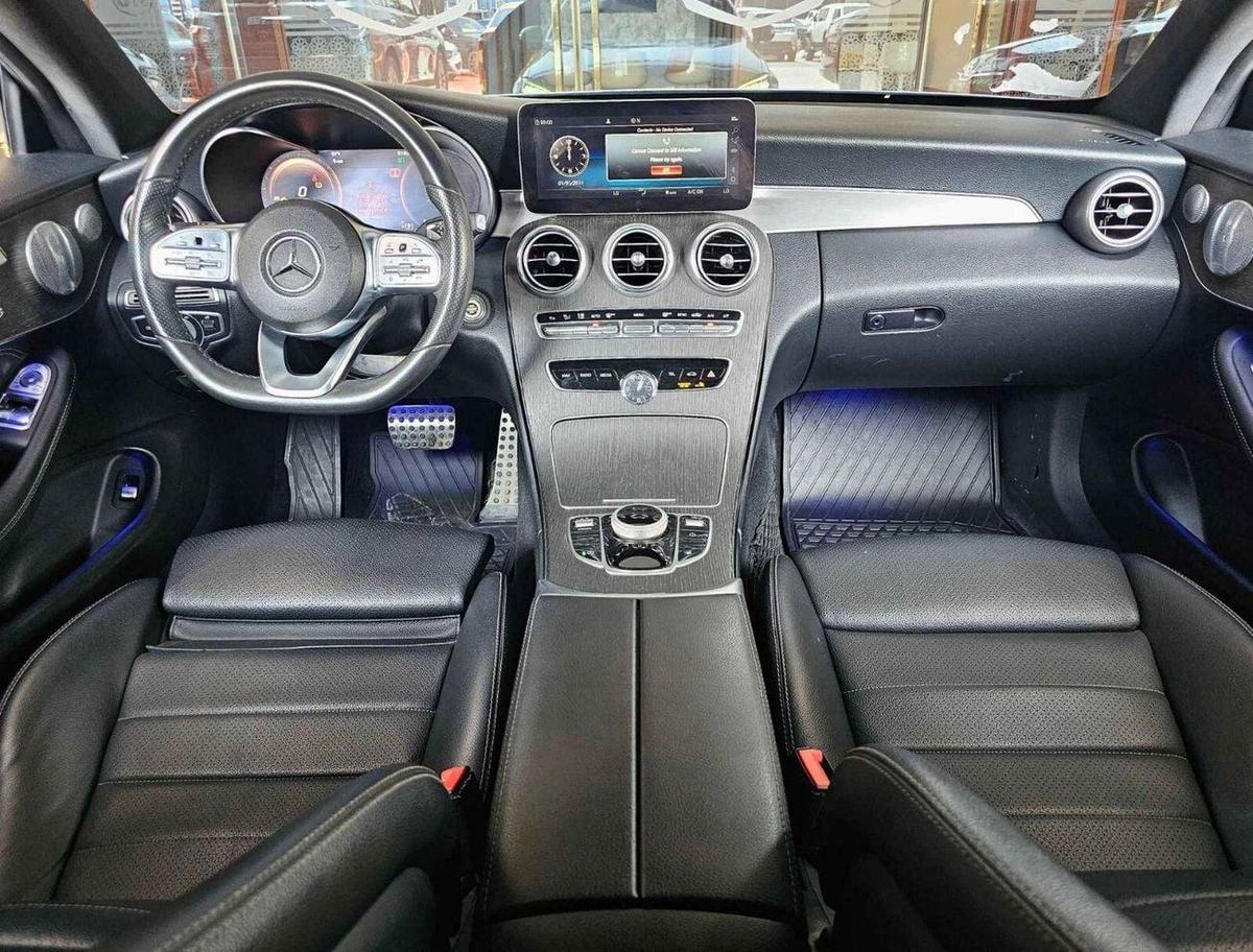 Mercedes Benz C300 / ECO TURBO V4 / COUPE / MOON ROOF/ 985 MONTHLY / LOT#06911-15-15