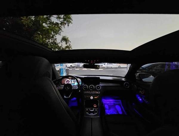 Mercedes Benz C300 / ECO TURBO V4 / COUPE / MOON ROOF/ 985 MONTHLY / LOT#06911