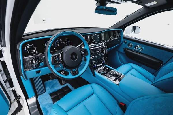 2026 ROLLS ROYCE CULLINAN |BLACK BADGE | GCC | CLOUD DESIGN INTERIOR | FULL OPTION