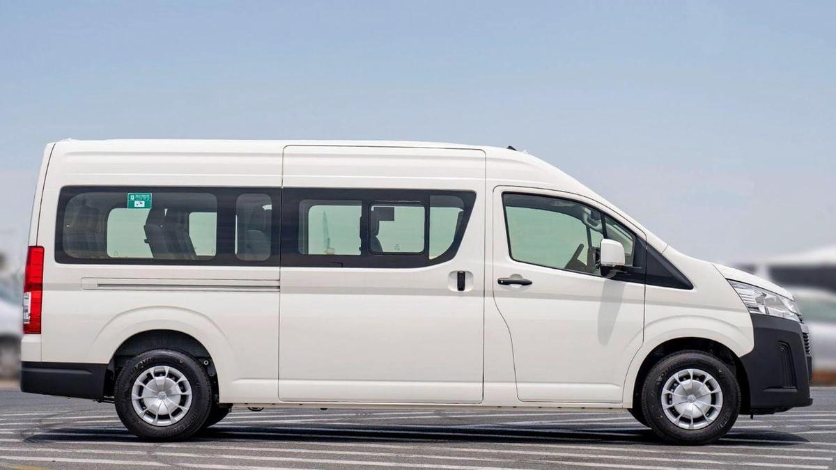 Toyota Hiace Commuter GL High Roof 3.5L-4-4