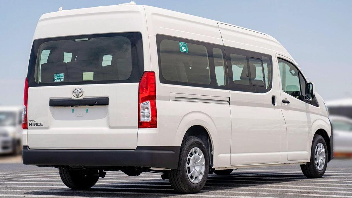 Toyota Hiace Commuter GL High Roof 3.5L-8-8