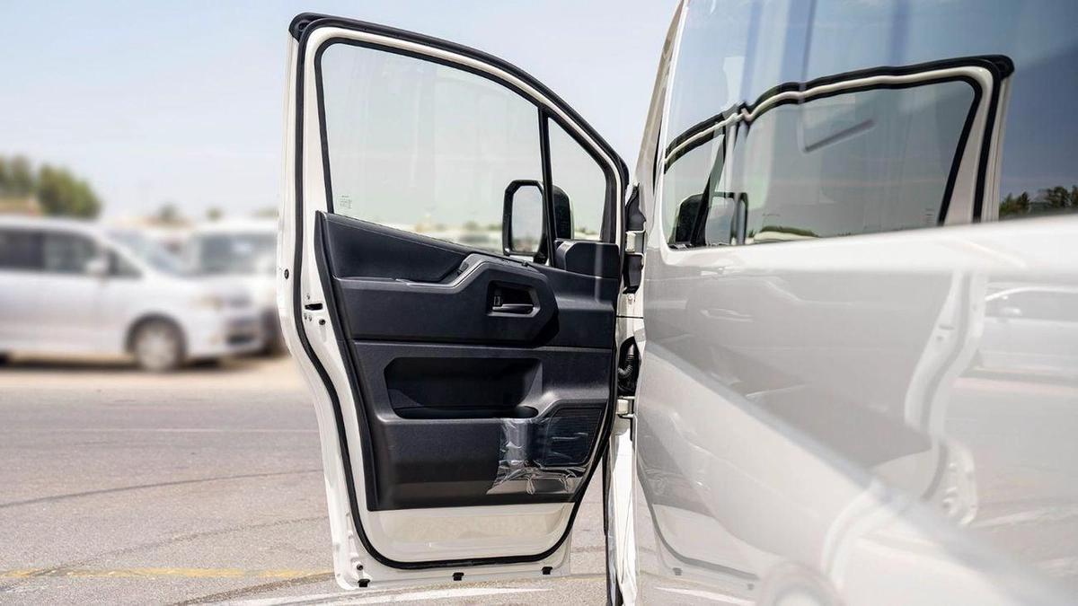 Toyota Hiace Commuter GL High Roof 3.5L-10-10