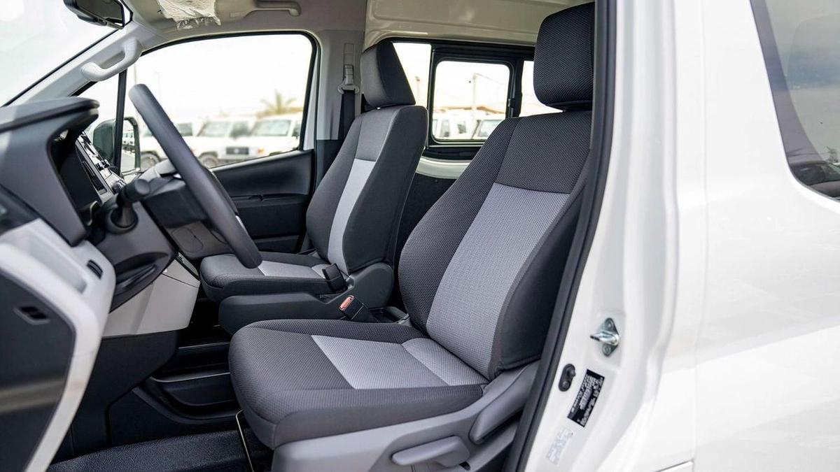 Toyota Hiace Commuter GL High Roof 3.5L-12-12
