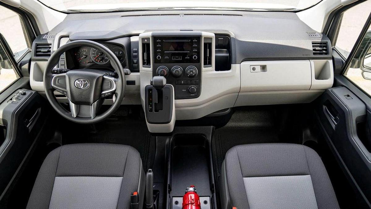 Toyota Hiace Commuter GL High Roof 3.5L-13-13
