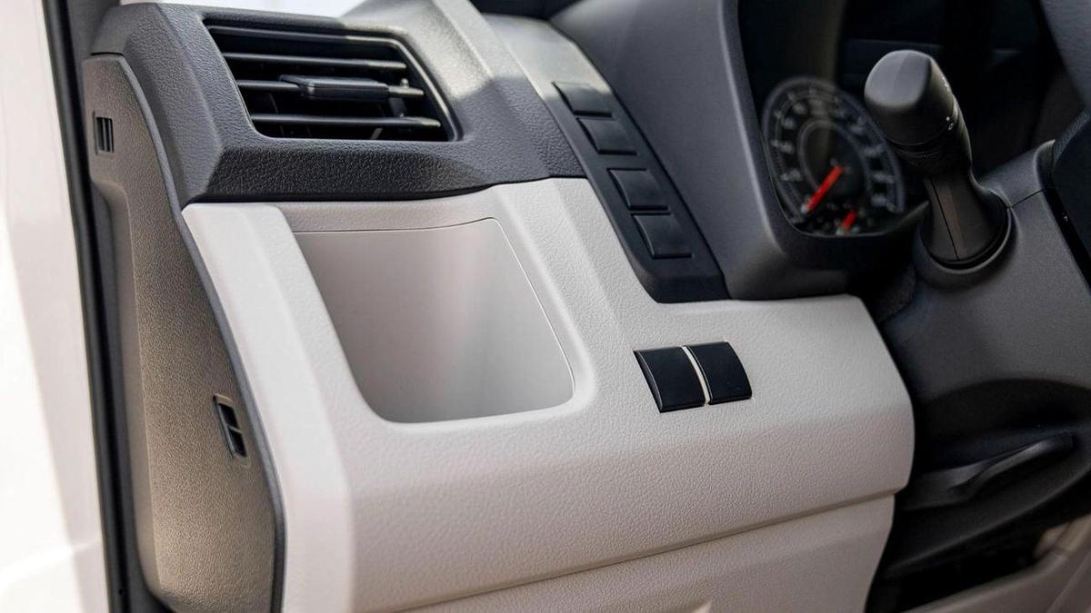 Toyota Hiace Commuter GL High Roof 3.5L-20-20