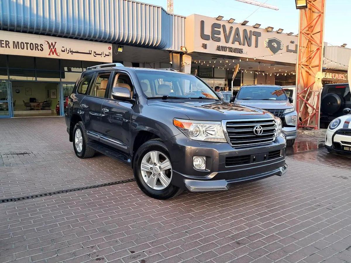 Toyota Land Cruiser GxR V6 Full Option Single Owner Used Very Well Maintained No Any Issue-9-9