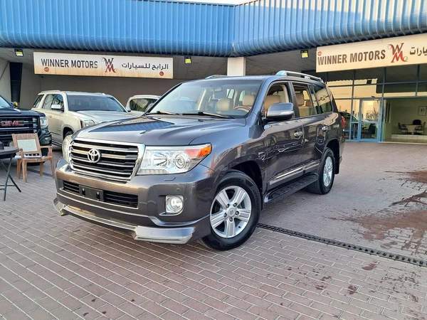 Toyota Land Cruiser GxR V6 Full Option Single Owner Used Very Well Maintained No Any Issue