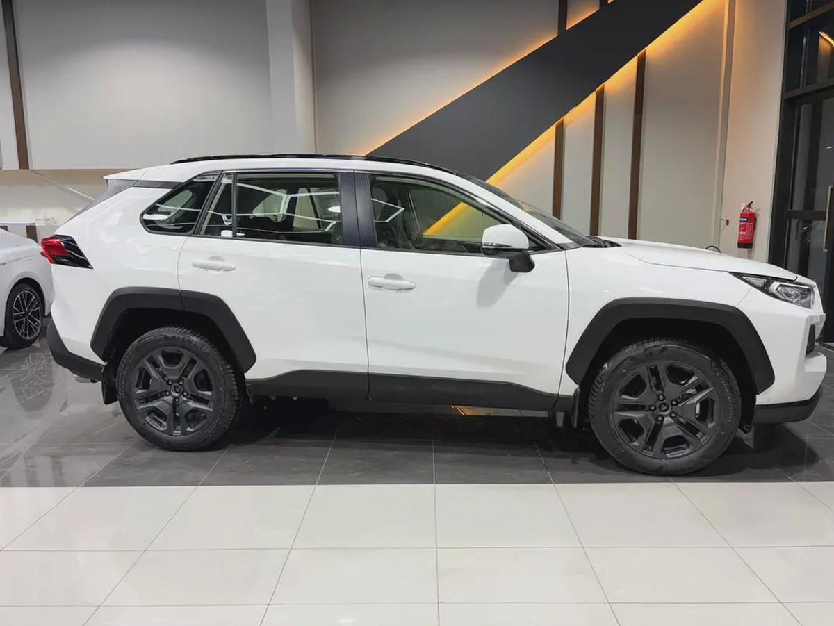 TOYOTA RAV4 ADVENTURE 2.5L PETROL FULL 2025YM تويوتا راف4 ادفانشر فل اوبشن مكينه 2500 بنزين-3-3