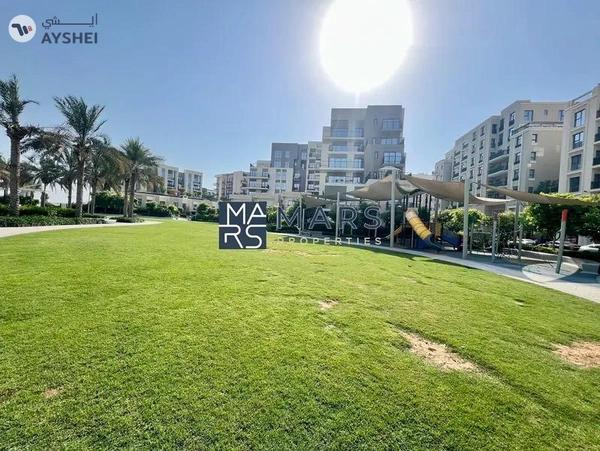 Luxury 1 BEDROOM - - Pool View