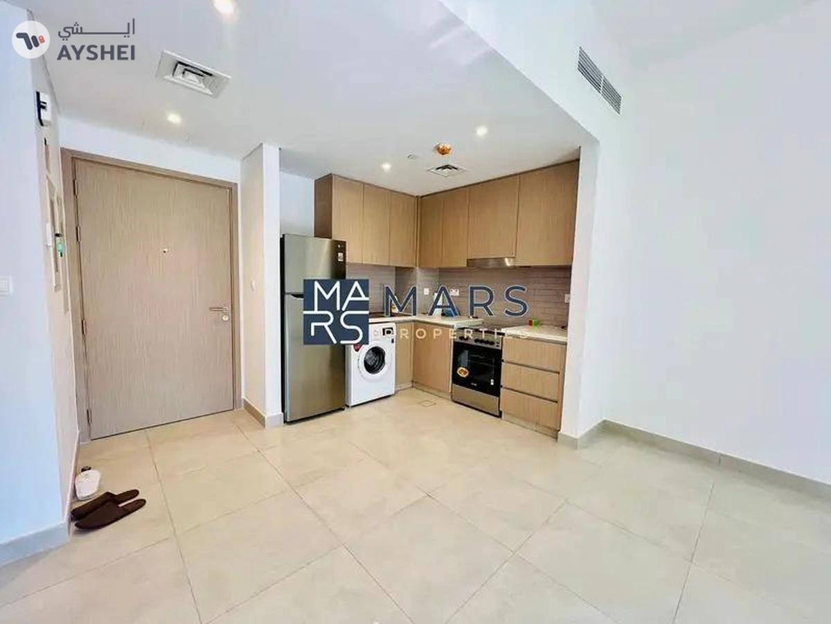 Luxury 1 BEDROOM - - Pool View-5-5