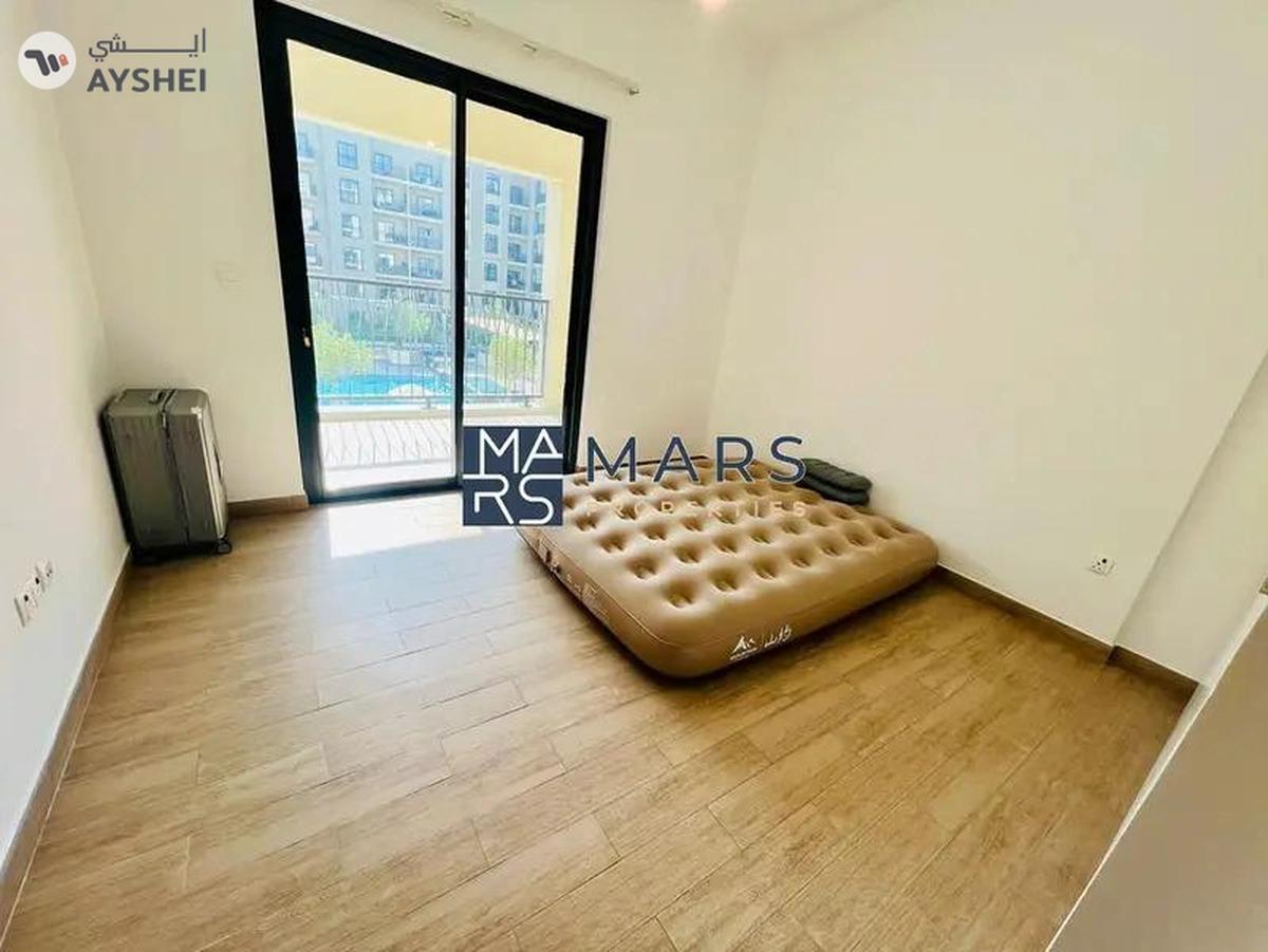 Luxury 1 BEDROOM - - Pool View-8-8