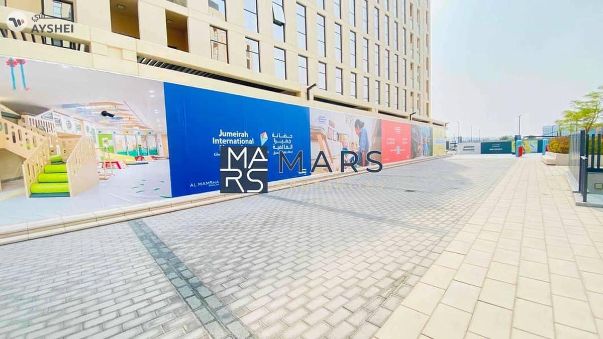 Cozy | Sunny | Brand new Furniture | Main Road View-17-17