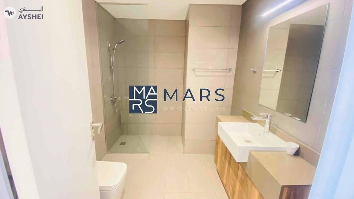 Cozy | Sunny | Brand new Furniture | Main Road View-1-landscape