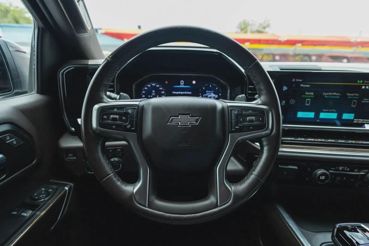 Chevrolet Silverado 1500 2023-4-4