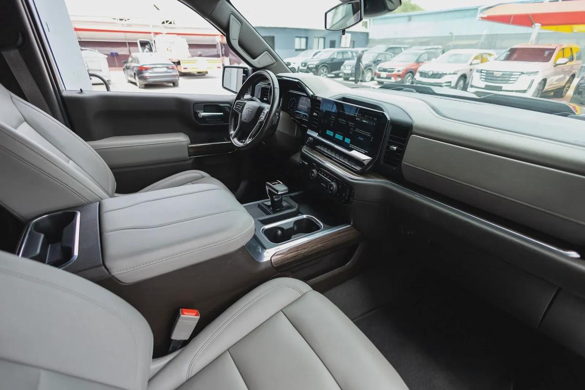 Chevrolet Silverado 1500 2023-7-7