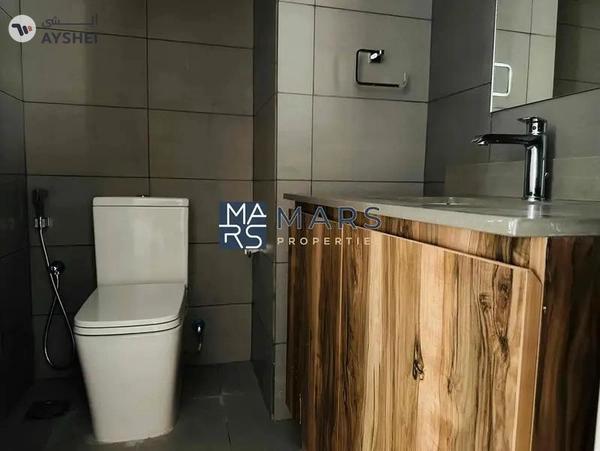 🏡 Luxurious 1-Bedroom Apartment with Balcony – Perfect for Modern Living! 🌟