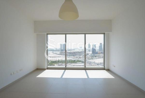 High Floor | Vacant 1BR APT | Prime Location