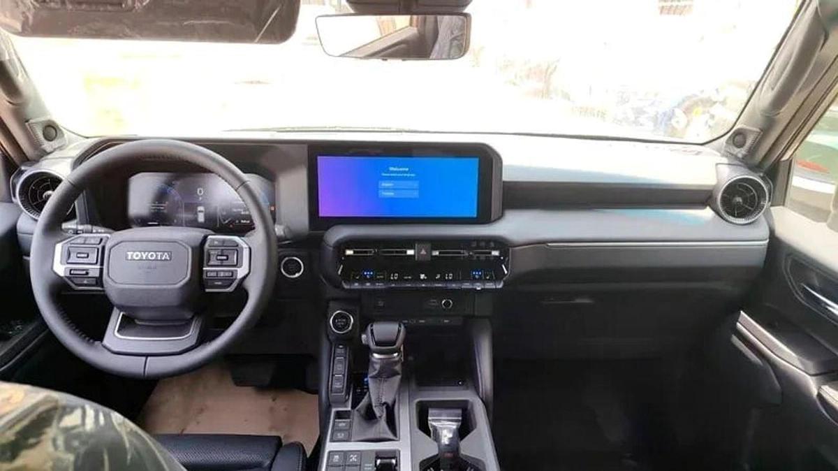 Toyota Prado (LHD) PRADO LUXURY 2.4P AT MY2025-5-5