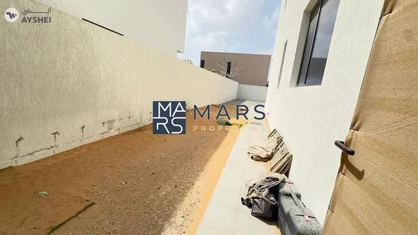 ๐ Majestic 4BR Sama Majlis Villa | Prime Location | Expansive Plot ๐