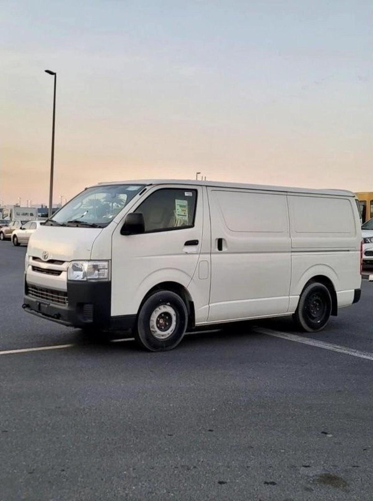 Toyota Hiace Toyota Hiace Cargo 2.7L Petrol 2026-1-1