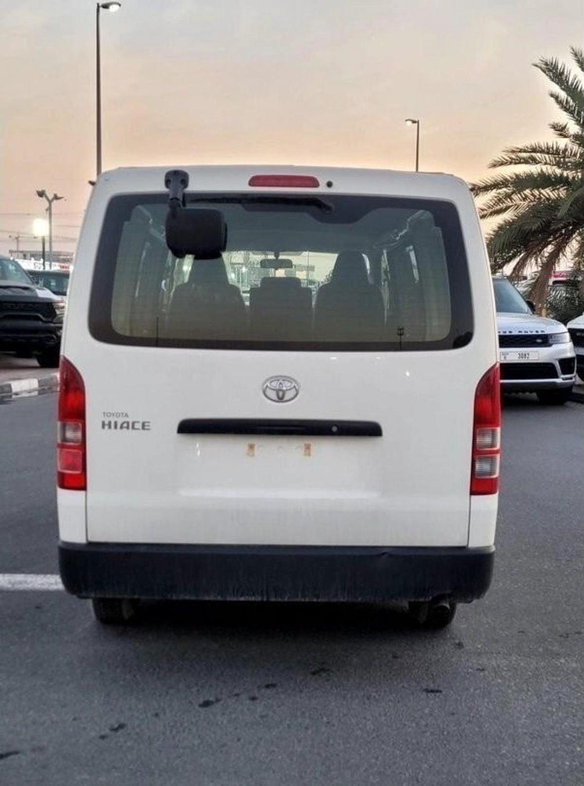 Toyota Hiace Toyota Hiace Cargo 2.7L Petrol 2026-5-5