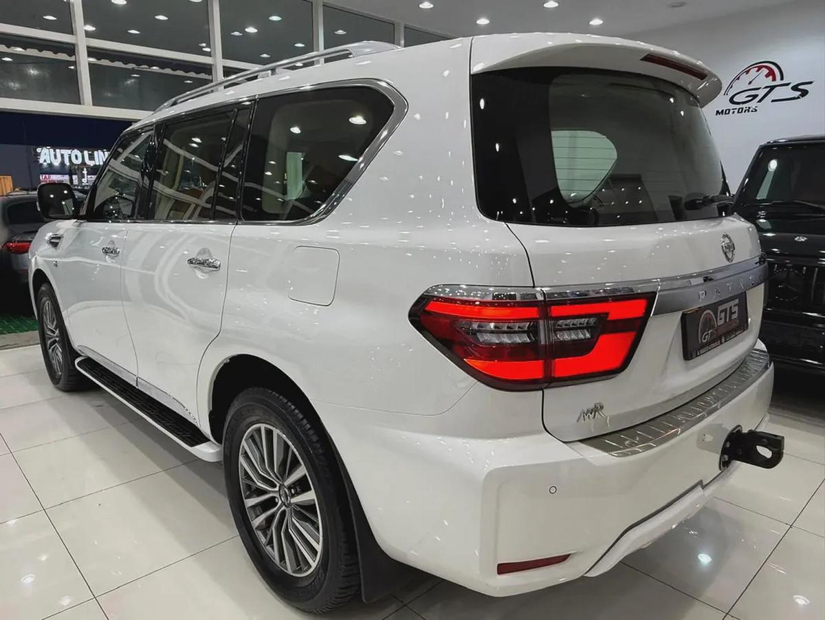 Nissan Patrol LE Platinum 2020 GCC Specs-1-1