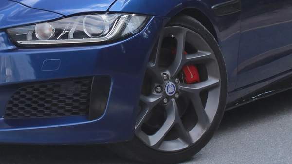 EXCELLENT CONDITION I JAGUAR XE S I 2016 I GCC