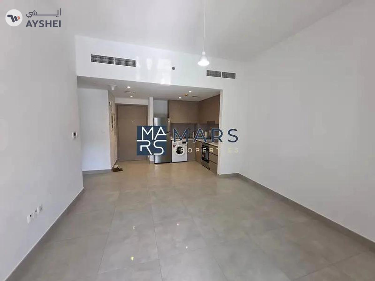 ๐ Sea Breeze Living | 1BR with Pool View!-3-3