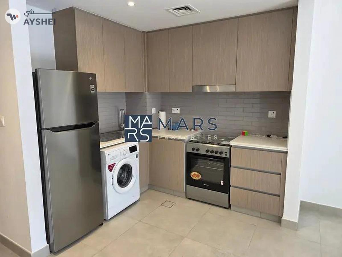 ๐ Sea Breeze Living | 1BR with Pool View!-4-4