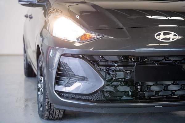 HYUNDAI GRAND i10 MODEL 2026 GCC SPECS