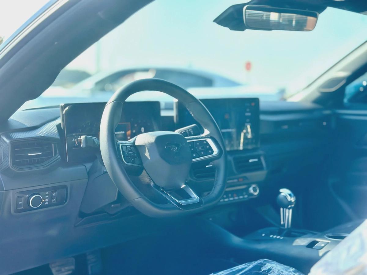 2024 Ford Mustang Ecoboost FastBack - 13972-4-4