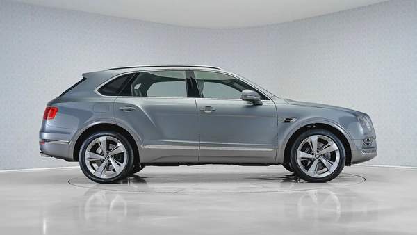 Special Offer | Low KM, Up To 3 Years Warranty Service | Bentayga W12