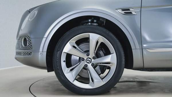 Special Offer | Low KM, Up To 3 Years Warranty Service | Bentayga W12