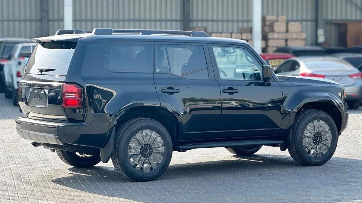 TOYOTA PRADO LUXURY | 2.4L V4 PETROL | FULL OPTION | 360 CAMERA WITH HEAD UP DISPLAY | 2026-4-4