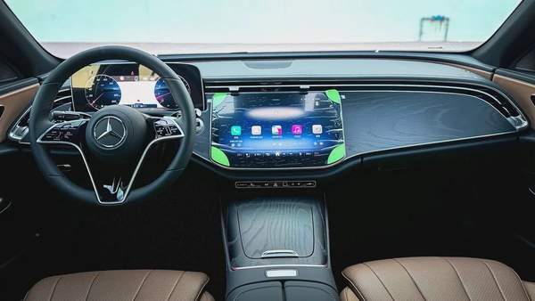 2025 Mercedes-Benz E200 | 0 kms | AMG Package