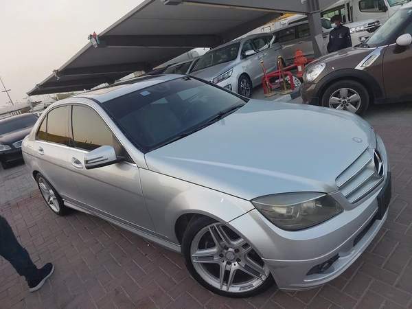 مرسيدس بنز C300 خليجي 2011