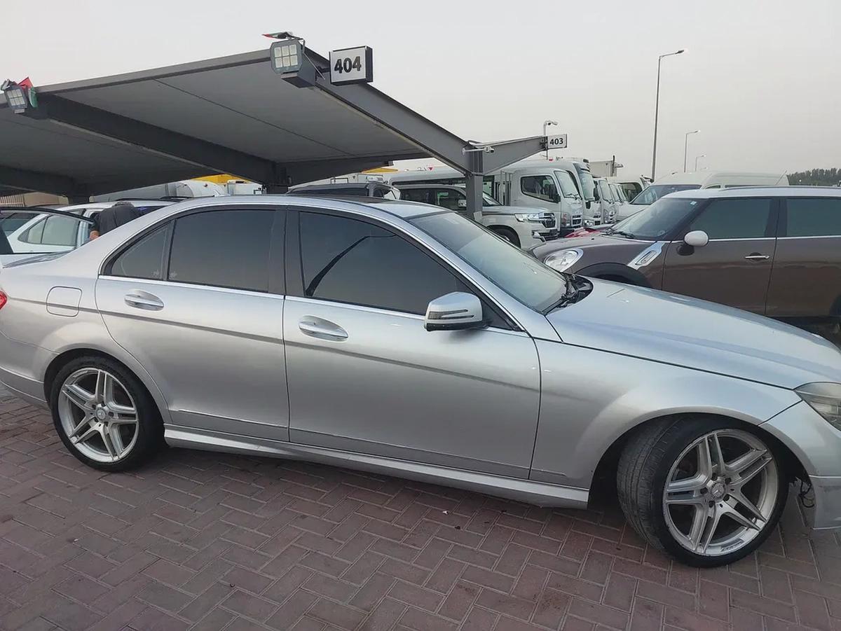 مرسيدس بنز C300 خليجي 2011-2-2