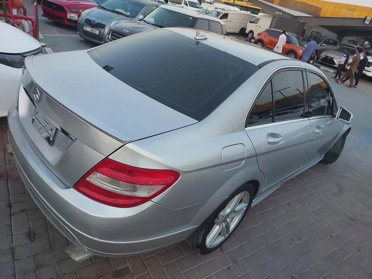 مرسيدس بنز C300 خليجي 2011-4-4