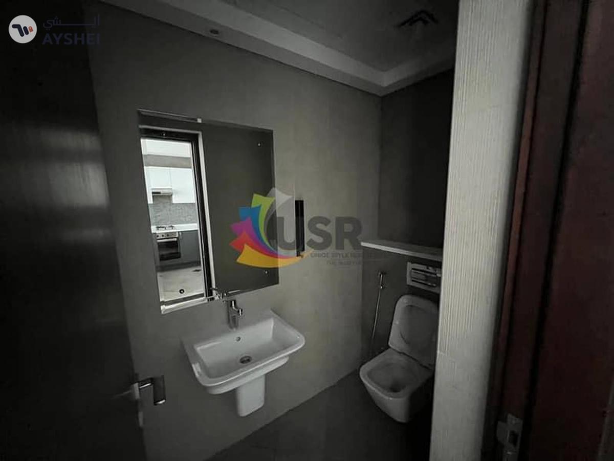 EXCELLENT 1BHK WITH BALCONY FOR FAMILY ALL AMENITIES 78K-10-10