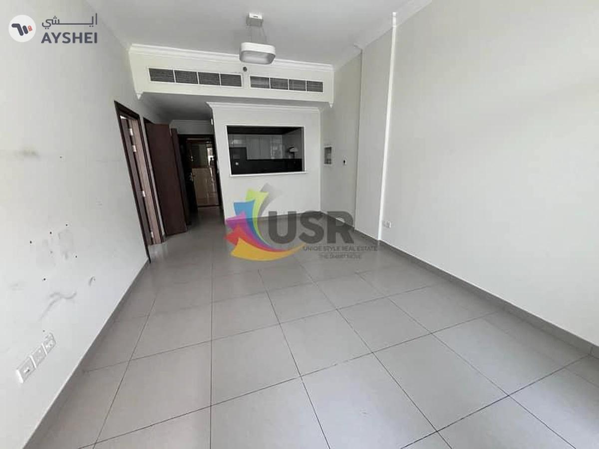 EXCELLENT 1BHK WITH BALCONY FOR FAMILY ALL AMENITIES 78K-3-3