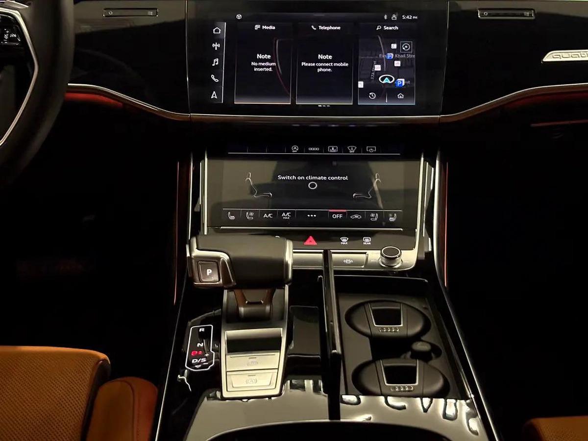 AED 5,520 P.M | 0% DOWN PAYMENT | AUDI A8 L TFSI 60 QUATTRO | AGENCY WARRANTY | 2024 | GCC-15-15