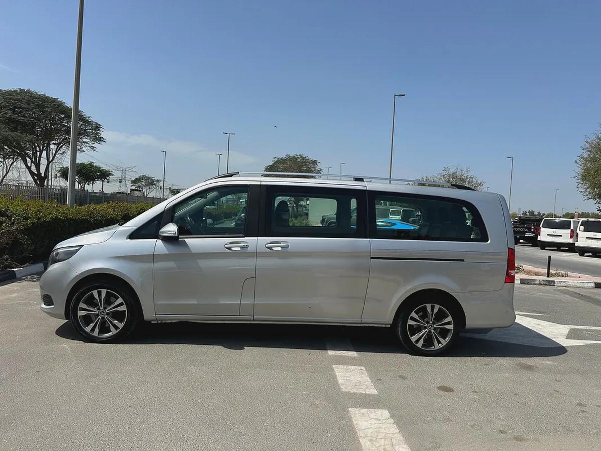 Mercedes Benz V250 2019 GCC-2-2