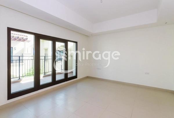 Spacious 3BR TH |Full Facilities |Prime Location