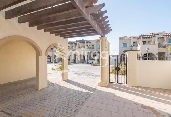 Spacious 3BR TH |Full Facilities |Prime Location